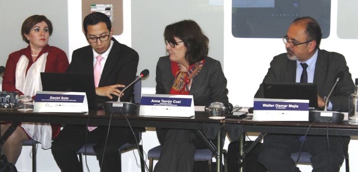 Participantes en la reunión de la Red Latinoamericana de Políticas Pública para el Desarrollo Regional