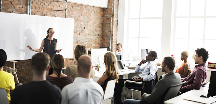 En documento firmado por la ministra María del Pilar Garrido Gonzalo, el Ministerio de Planificación Nacional y Política Económica (MIDEPLAN) emitió una serie de lineamientos en materia de Empleo Público.