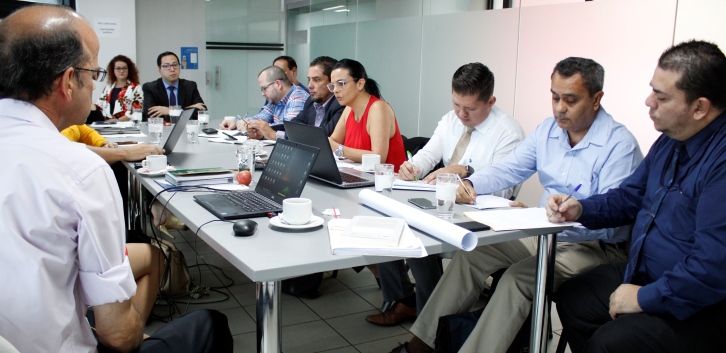 Representantes de MIDEPLAN, IFAM, UNGL, MOPT, Ministerio de Hacienda, Municipalidad de Grecia y CGR participaron en la reunión para definir  el Plan de Trabajo del Comité Técnico de Río Cuarto