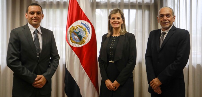 Ministra Laura Fernández y viceministros Marlon Navarro y Luis Román